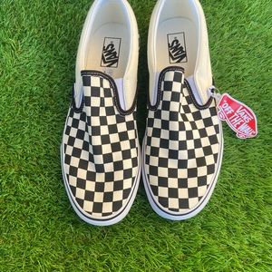 Vans slip-on checkerboard brand new size 11M authentic fast shipping🚀